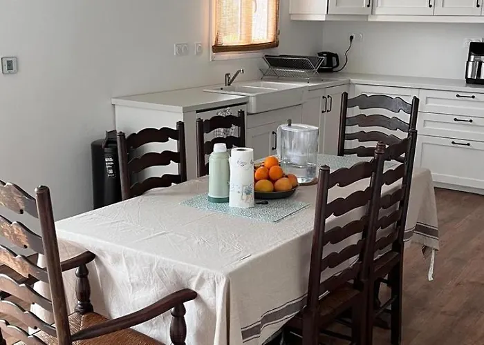 Maison Lumiere بيت للعطل